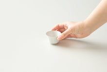 画像をギャラリービューアに読み込む, ROOTS 千花 猪口