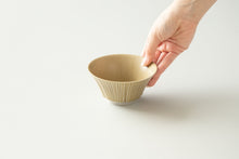 画像をギャラリービューアに読み込む, ROOTS 千花 飯碗