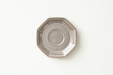 画像をギャラリービューアに読み込む, ROOTS コリーヌ ソーサー