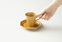 画像をギャラリービューアに読み込む, ROOTS コリーヌ ソーサー