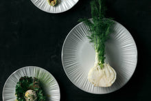 画像をギャラリービューアに読み込む, ROOTS 千花 24cmプレート